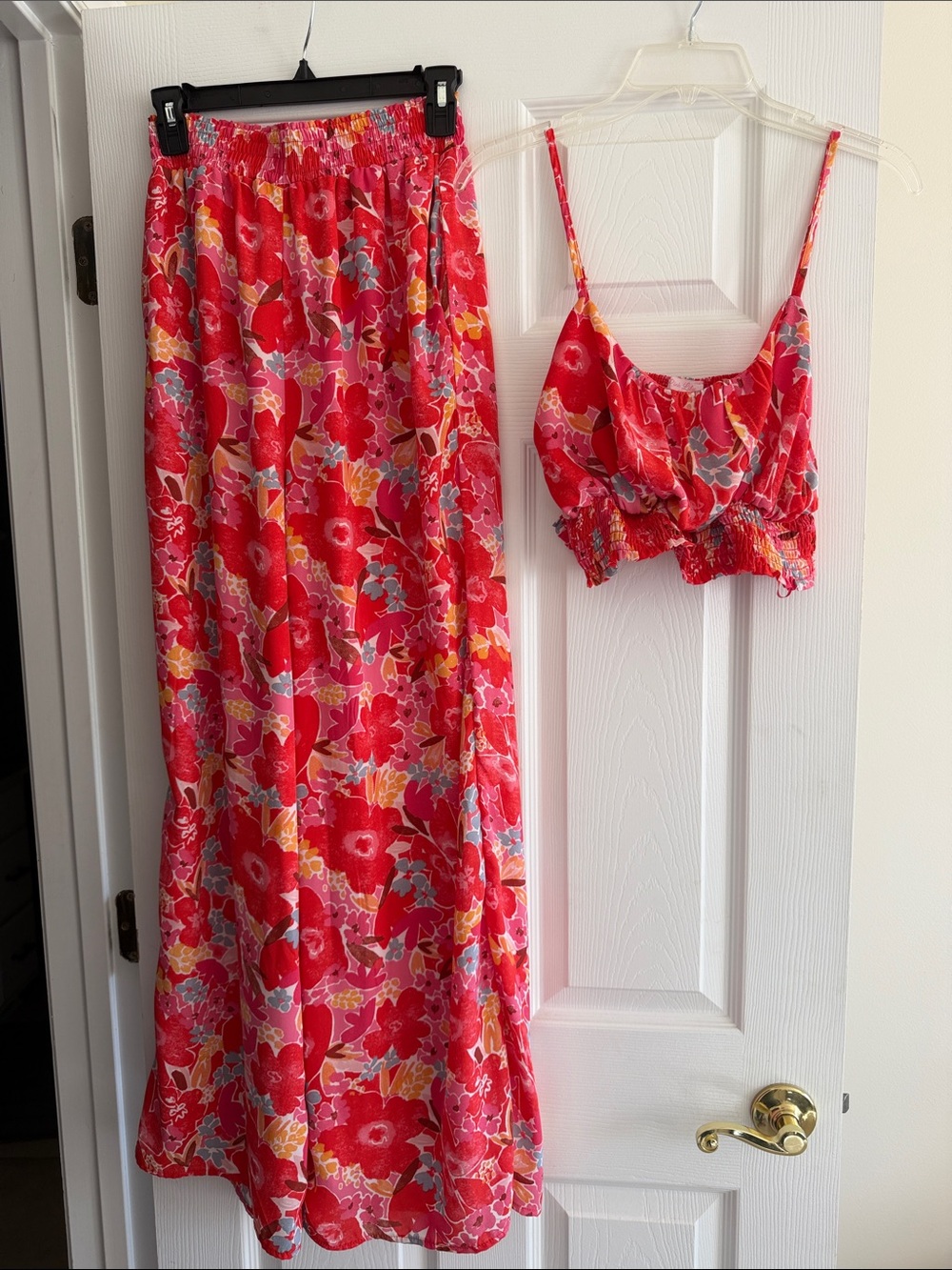 Pink Lily Pants & Crop Set - Picture 2 of 5